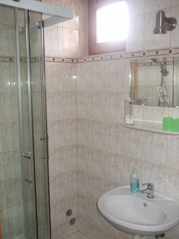Bed and Breakfast Timarhaz Panzio Szegedin Zimmer foto
